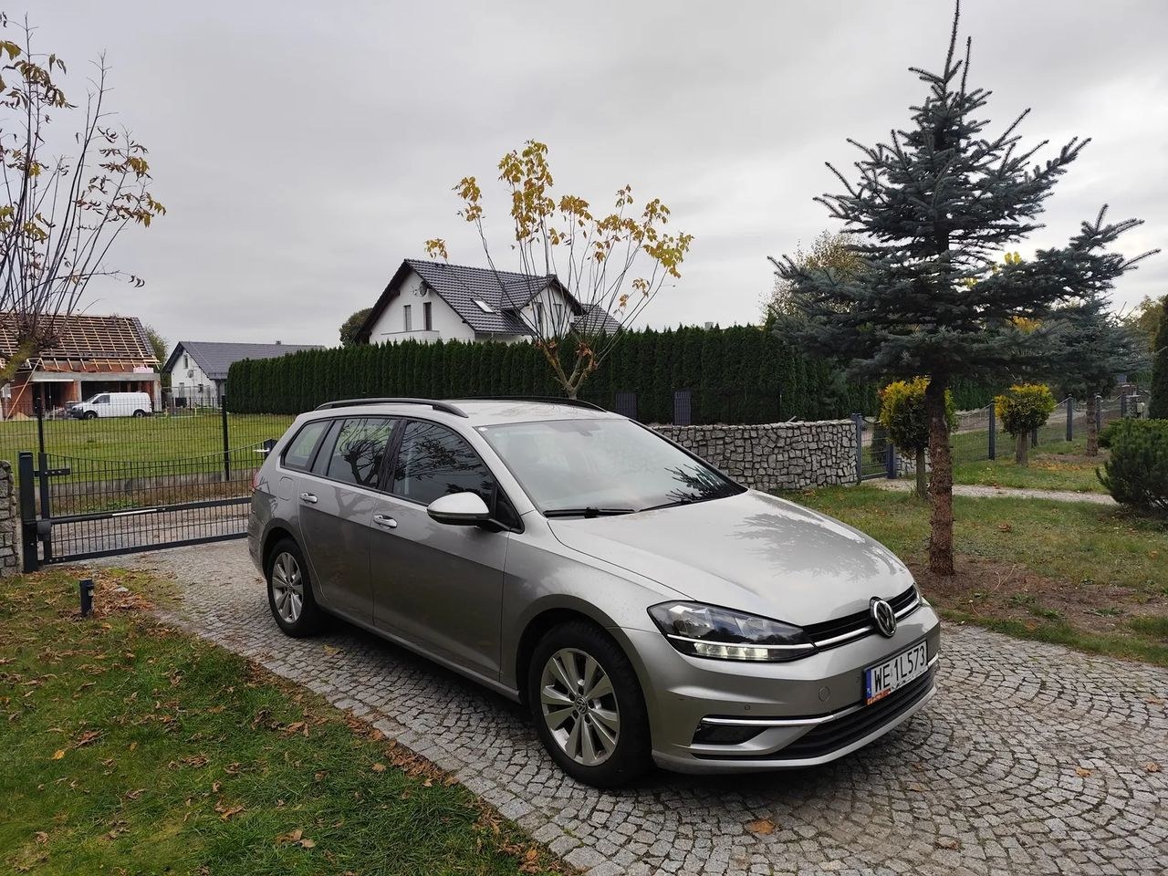 فولکس واگن گلف واریانت 1.6 TDI BMT کامفورتلاین