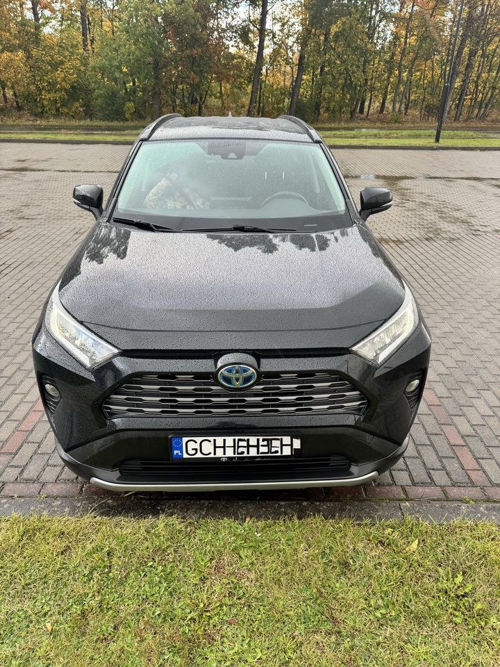 تویوتا RAV4