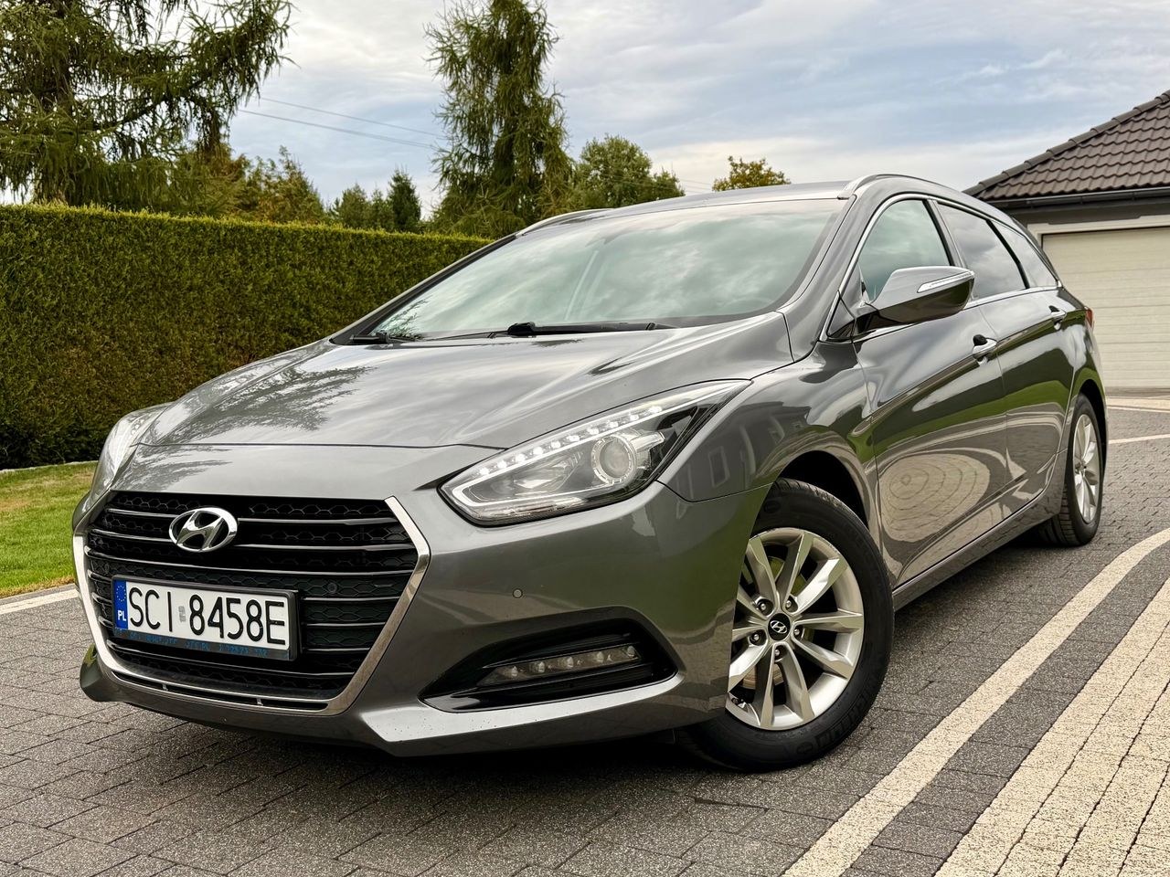 هیوندای i40 1.7 CRDi کامفورت