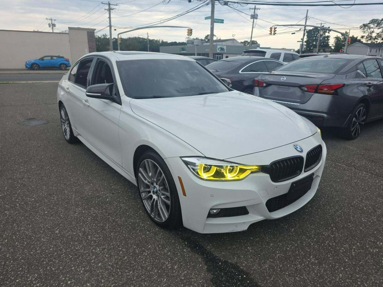 بی ام و سری 3 330i xDrive M اسپورت