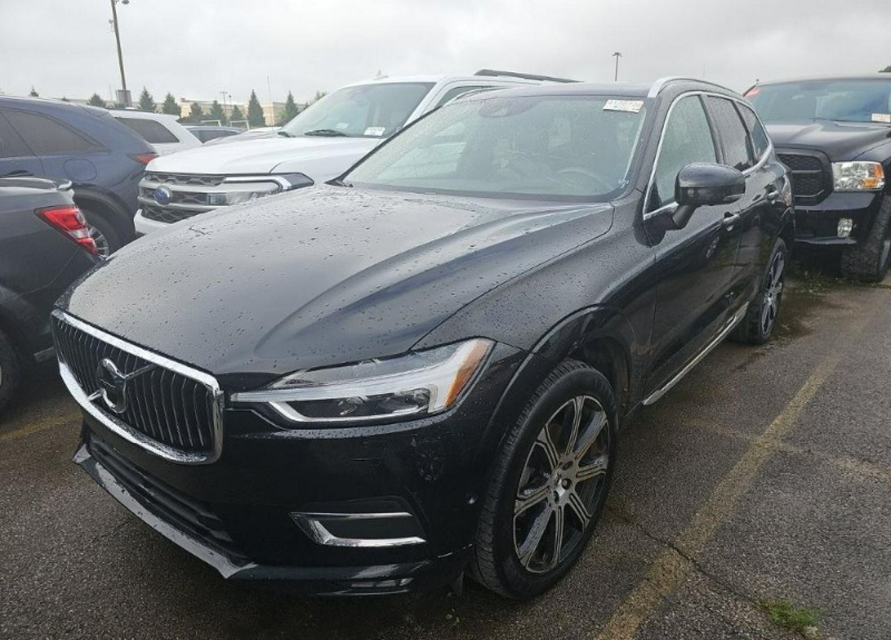 ولوو XC 60 T5 AWD اینسکریپشن