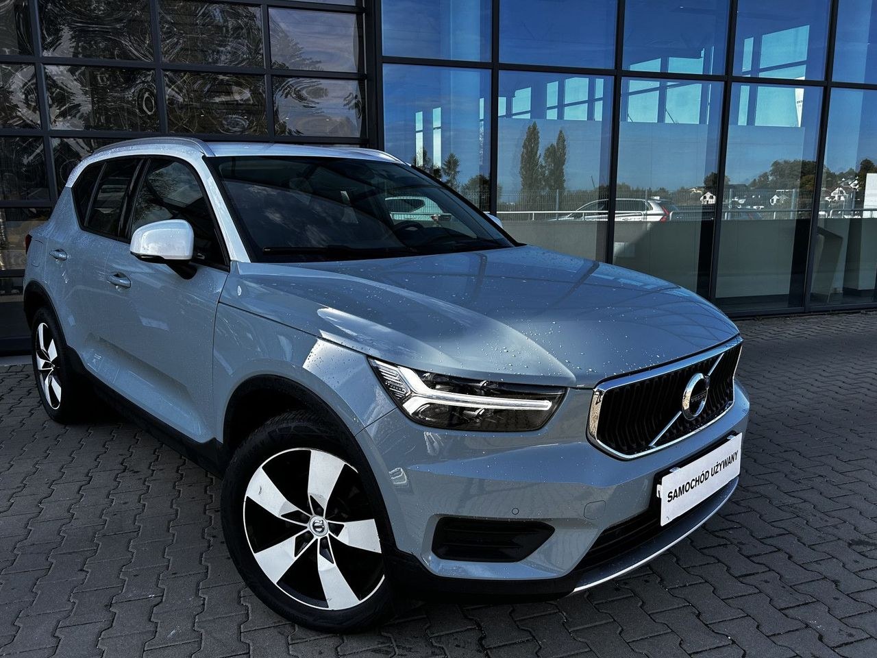 ولوو XC 40
