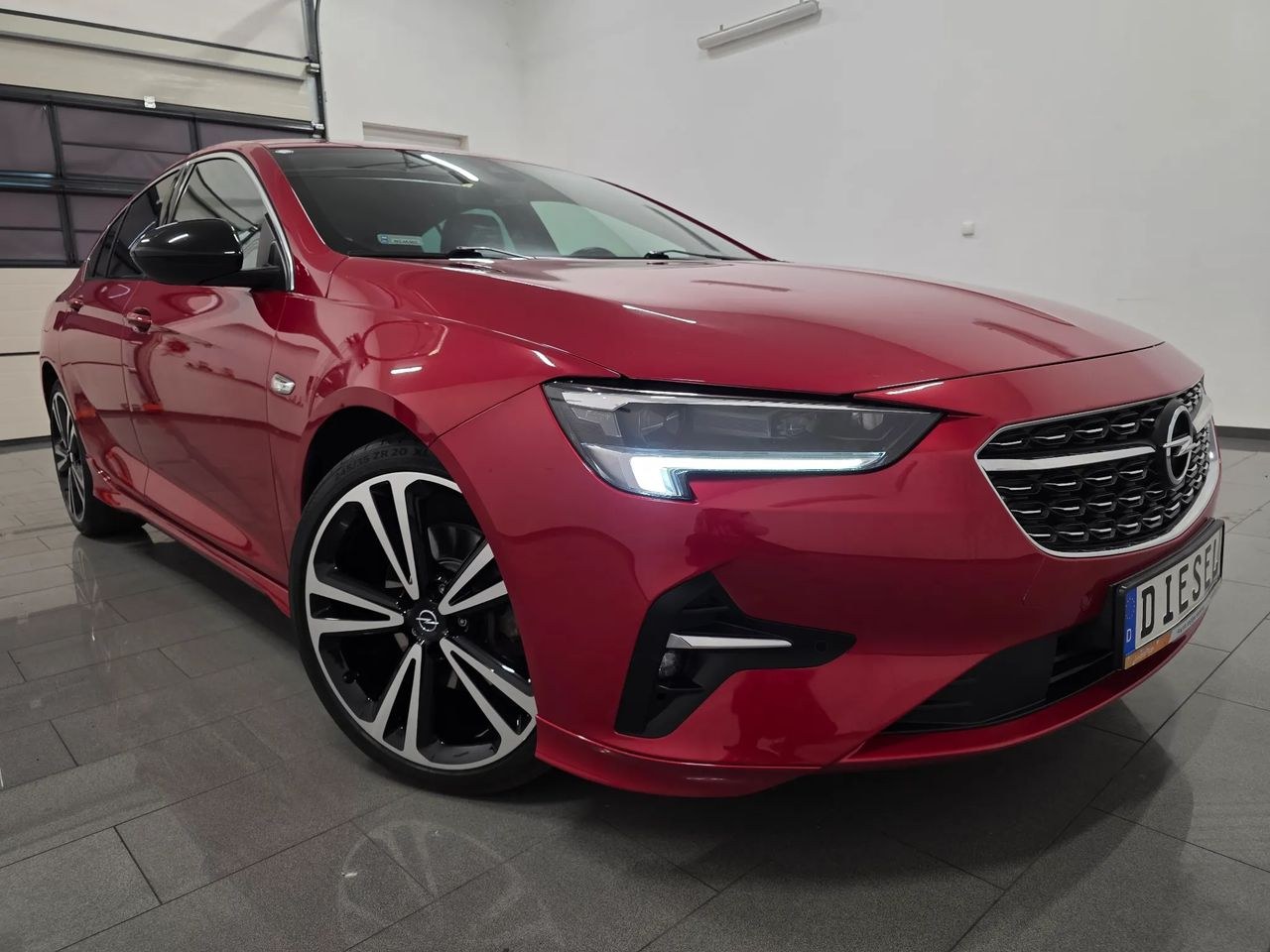 اوپل اینسیگنیا 2.0 CDTI GS لاین + S&S