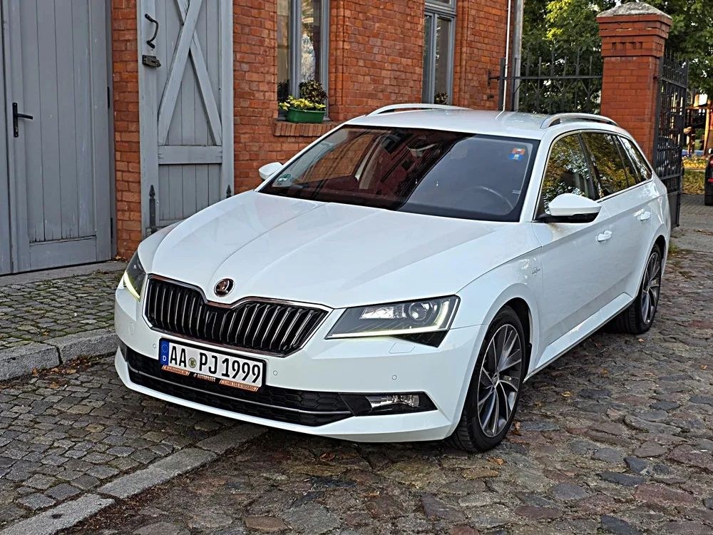اشکودا سوپرب 2.0 TDI DSG L&K