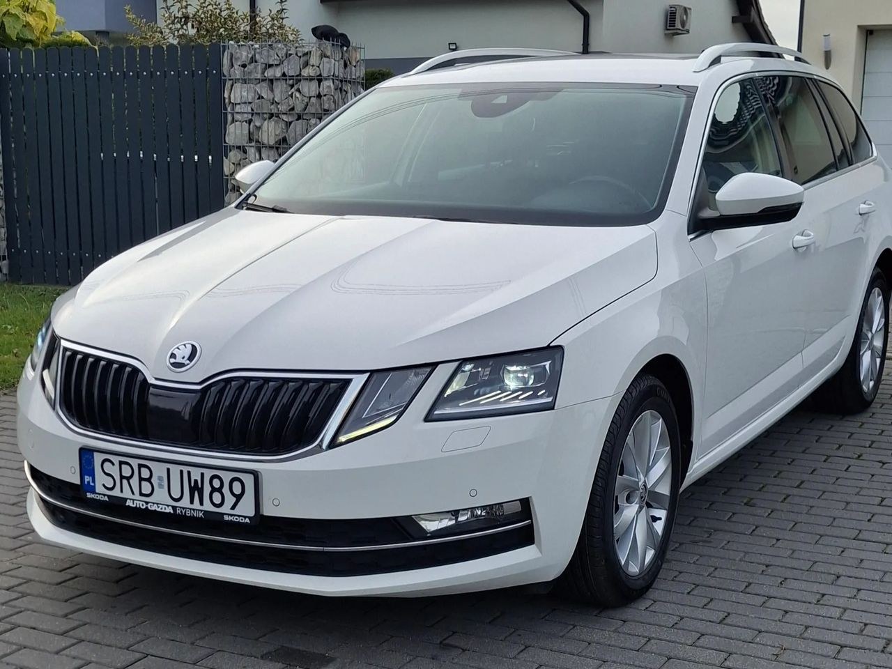 اشکودا اکتاویا 2.0 TDI SCR استایل DSG