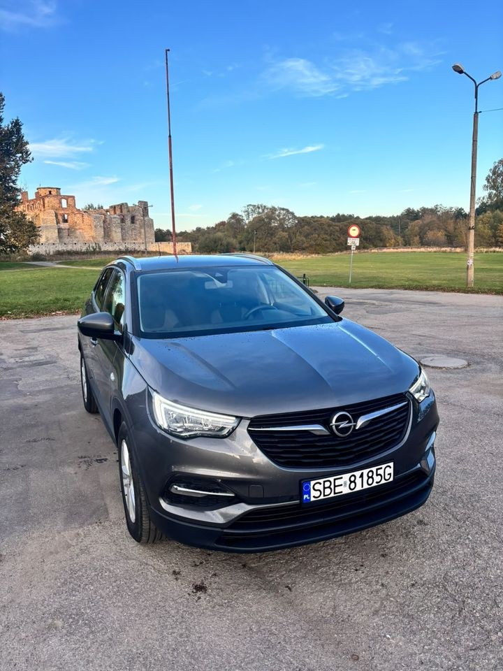 اوپل گرندلند X 1.2 T GPF دیزاین لاین S&S