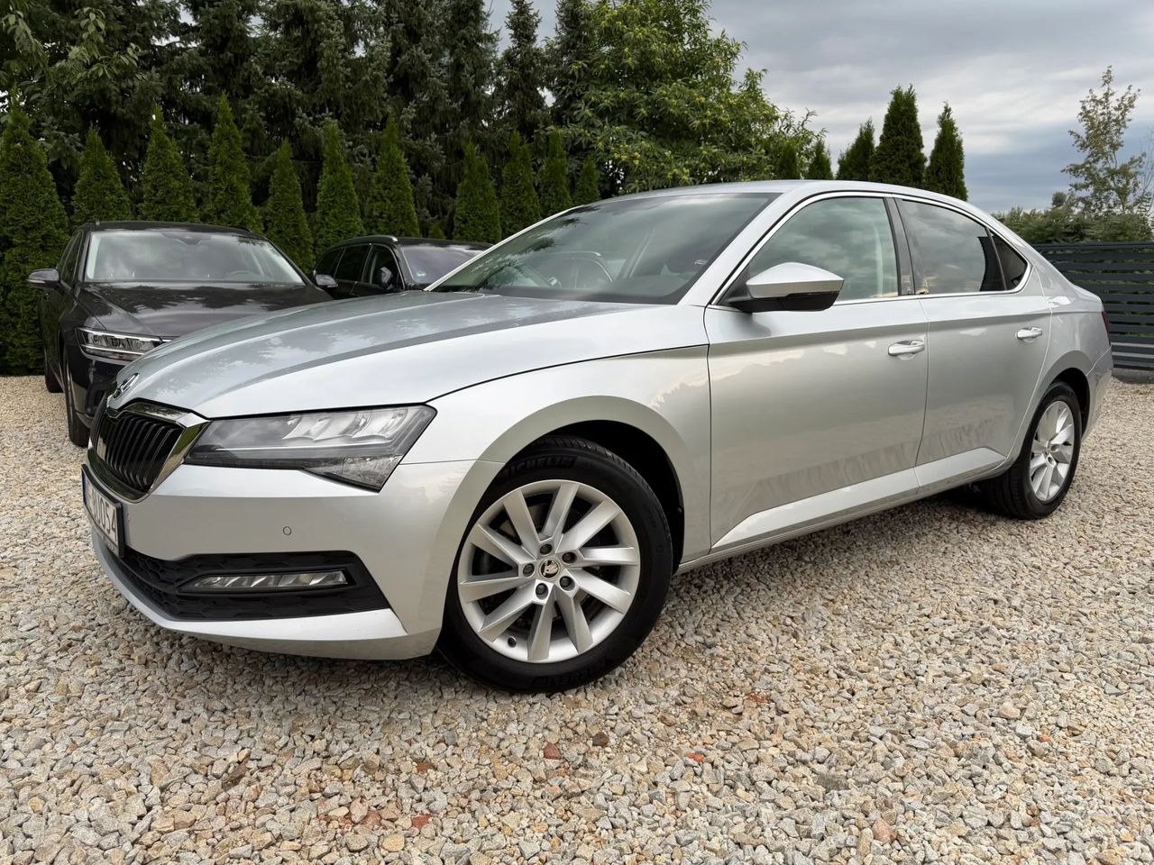اشکودا سوپرب 2.0 TDI SCR آمبیشن